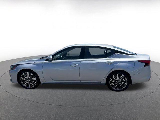 used 2024 Nissan Altima car, priced at $25,549