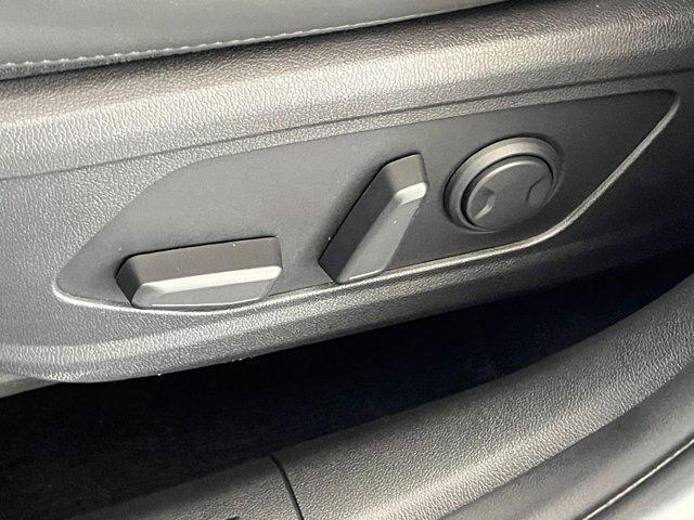used 2024 Kia Sorento car, priced at $27,585