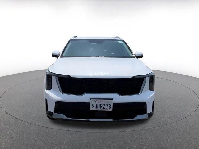 used 2024 Kia Sorento car, priced at $27,585