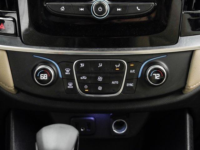 used 2022 Chevrolet Traverse car, priced at $29,750
