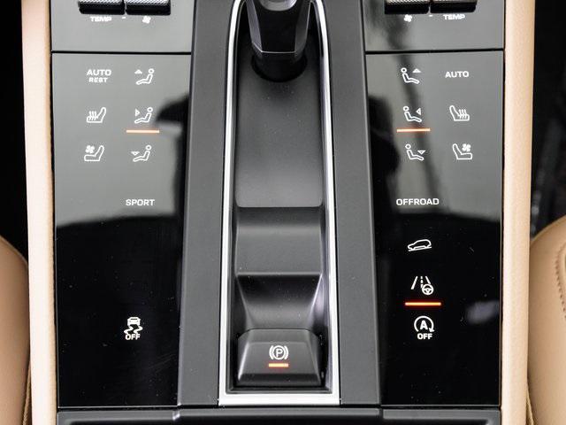 new 2026 Porsche Macan car