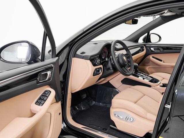 new 2026 Porsche Macan car