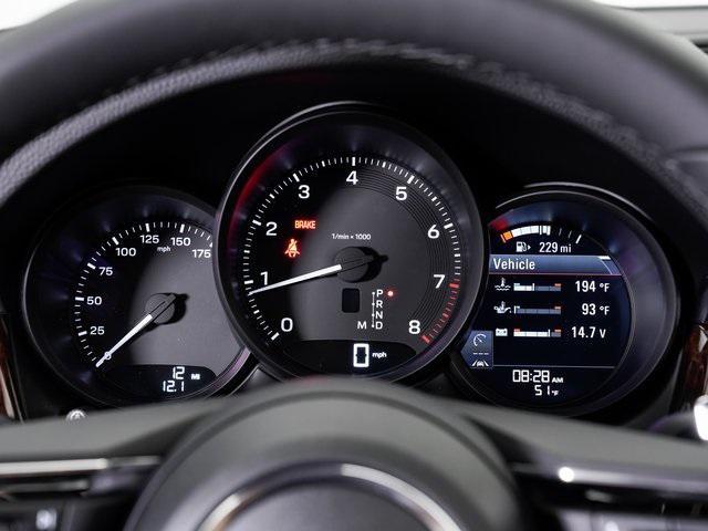 new 2026 Porsche Macan car