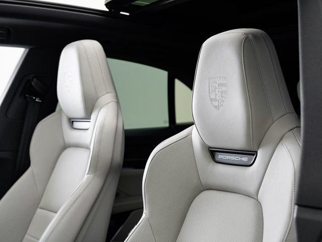new 2025 Porsche Macan car, priced at $103,575