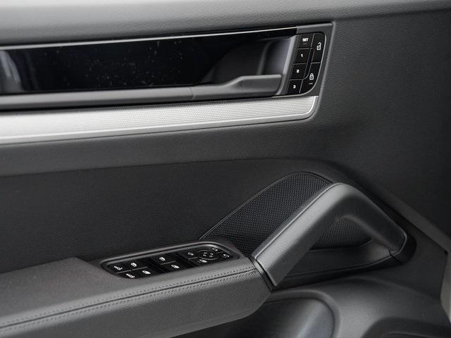 new 2026 Porsche Cayenne car