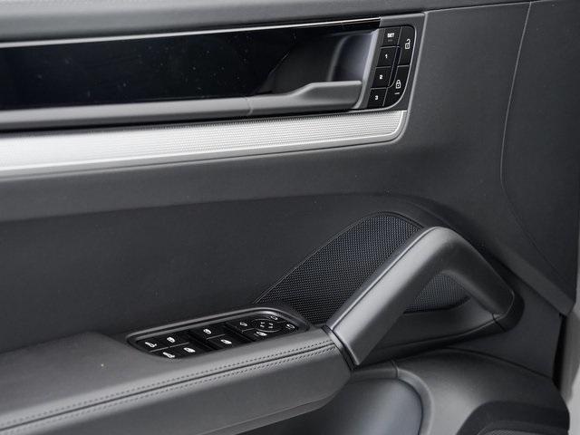 new 2026 Porsche Cayenne car