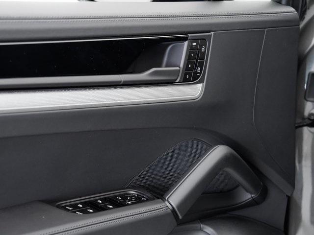 new 2026 Porsche Cayenne car