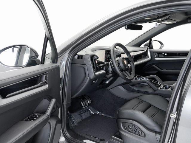 new 2026 Porsche Cayenne car