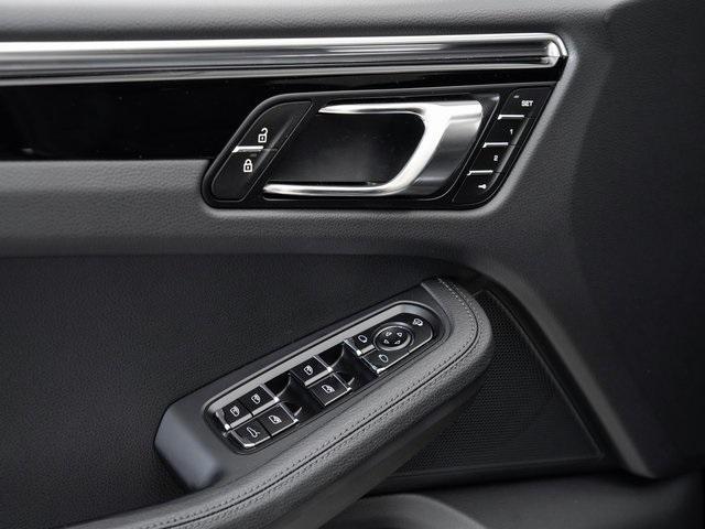 new 2026 Porsche Macan car