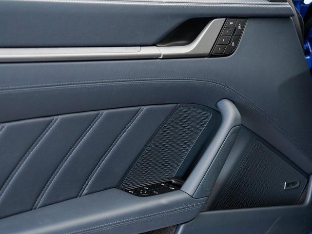 new 2025 Porsche 911 car, priced at $186,495