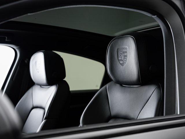 new 2025 Porsche Cayenne car, priced at $100,995
