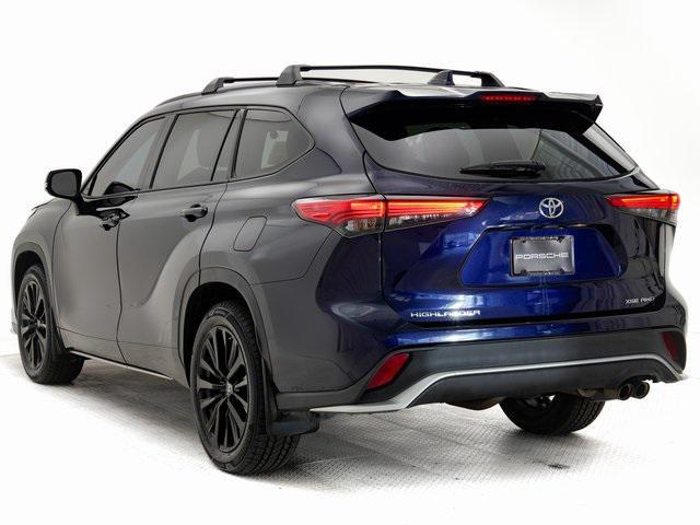 used 2023 Toyota Highlander car, priced at $40,990