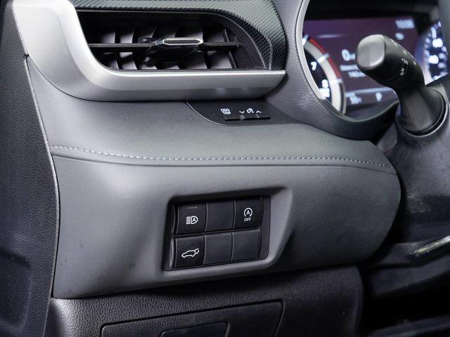 used 2023 Toyota Highlander car, priced at $40,990