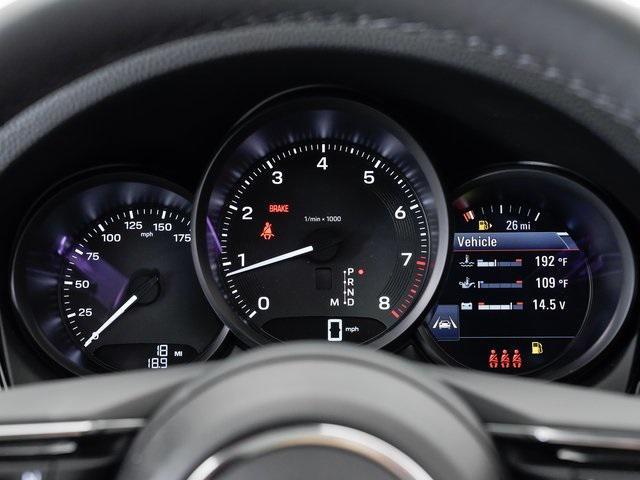 new 2025 Porsche Macan car