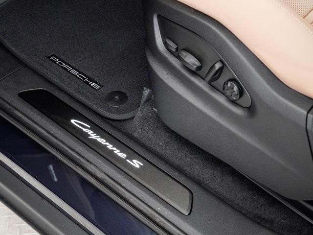 new 2026 Porsche Cayenne car