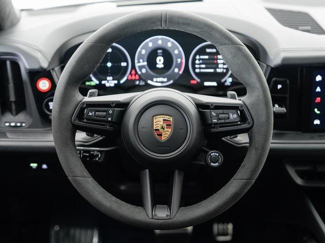 new 2025 Porsche Cayenne car, priced at $156,665