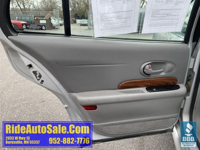 used 2002 Buick LeSabre car, priced at $2,995