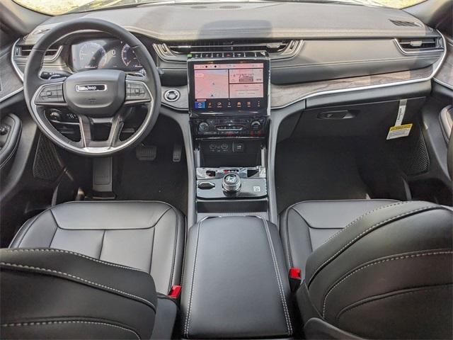 new 2025 Jeep Grand Cherokee L car, priced at $46,556