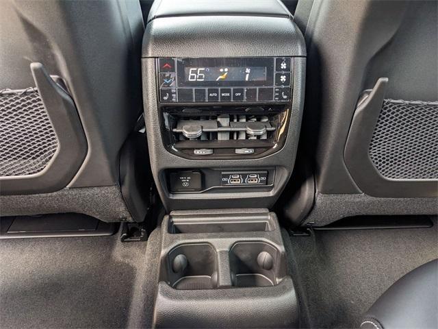 new 2025 Jeep Grand Cherokee L car, priced at $46,556