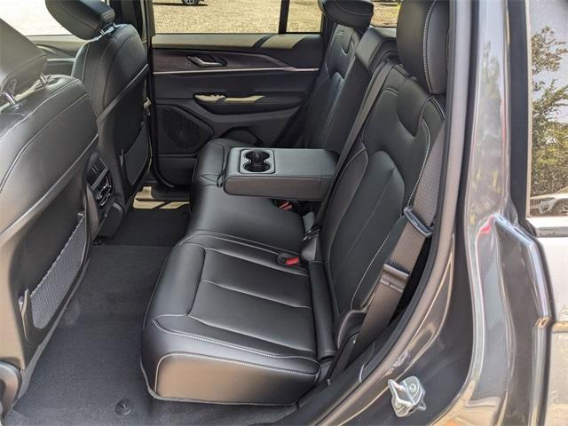 new 2025 Jeep Grand Cherokee car, priced at $46,396