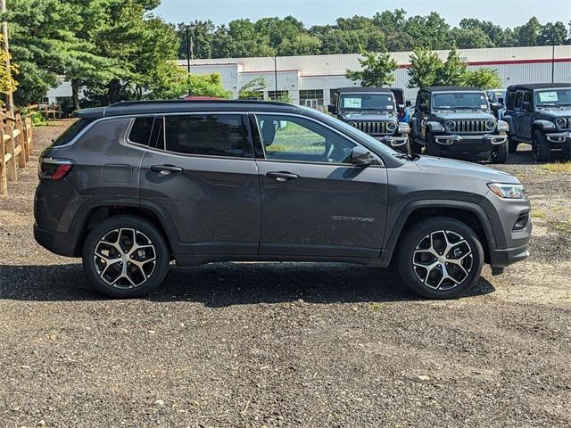 new 2024 Jeep Compass car, priced at $34,604