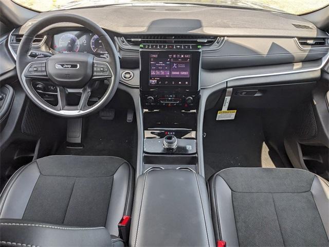 new 2025 Jeep Grand Cherokee car, priced at $42,710