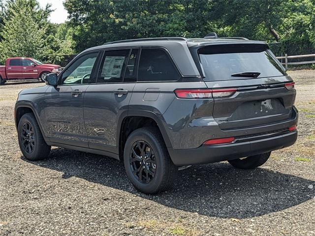 new 2025 Jeep Grand Cherokee car, priced at $42,710