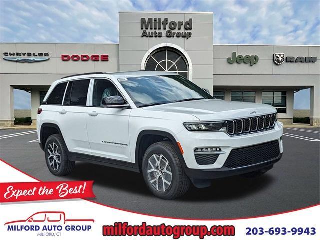 new 2024 Jeep Grand Cherokee car, priced at $46,200