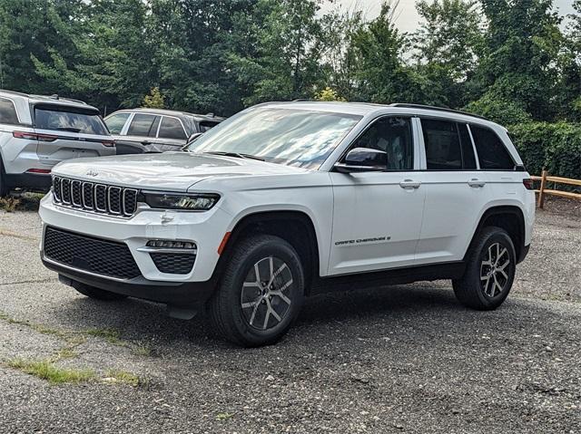 new 2024 Jeep Grand Cherokee car, priced at $46,200