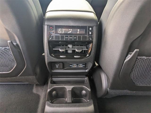 new 2025 Jeep Grand Cherokee L car, priced at $46,556