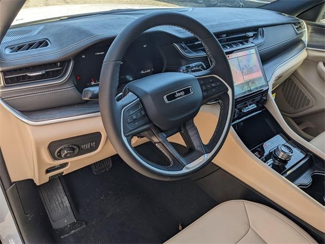 new 2025 Jeep Grand Cherokee car, priced at $46,715