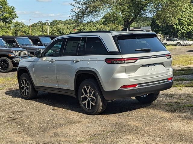 new 2024 Jeep Grand Cherokee car, priced at $49,310