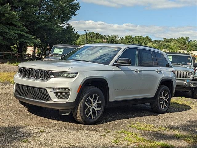 new 2024 Jeep Grand Cherokee car, priced at $49,310