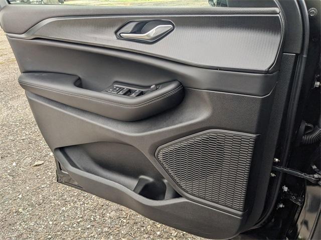 new 2025 Jeep Grand Cherokee car, priced at $42,710