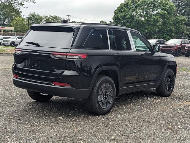 new 2025 Jeep Grand Cherokee car, priced at $42,710