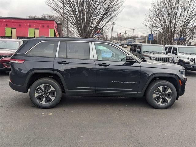 new 2024 Jeep Grand Cherokee 4xe car, priced at $62,152