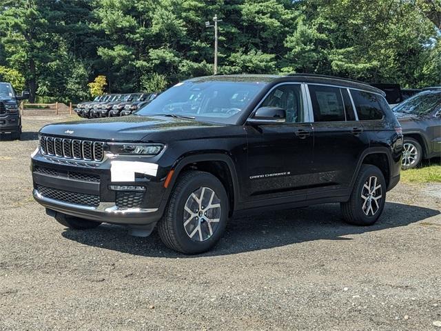 new 2024 Jeep Grand Cherokee L car, priced at $49,910