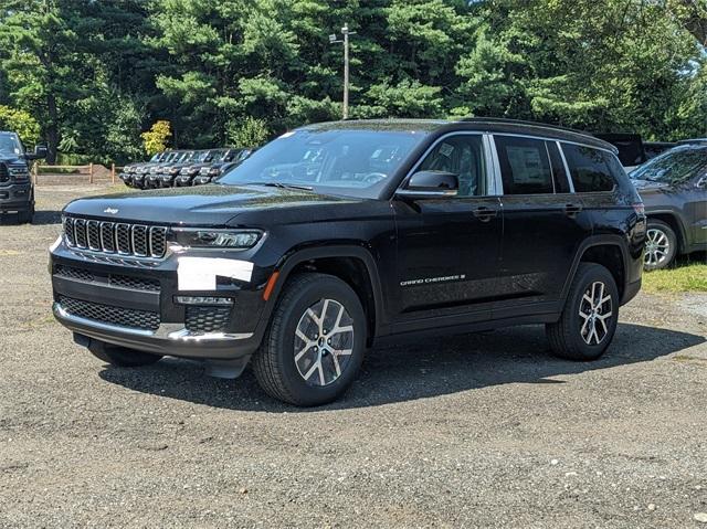 new 2024 Jeep Grand Cherokee L car, priced at $51,410