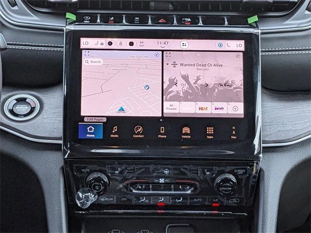 new 2025 Jeep Grand Cherokee car, priced at $43,881