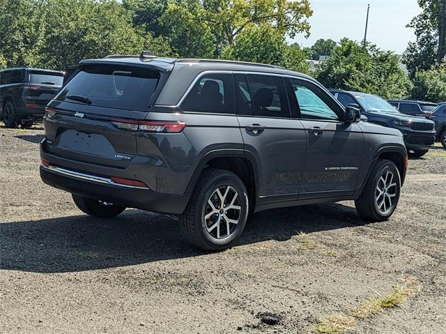 new 2024 Jeep Grand Cherokee car, priced at $46,795