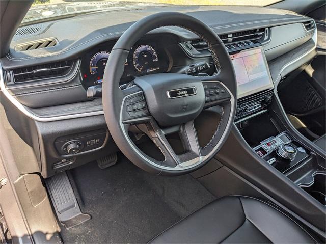 new 2024 Jeep Grand Cherokee car, priced at $46,795