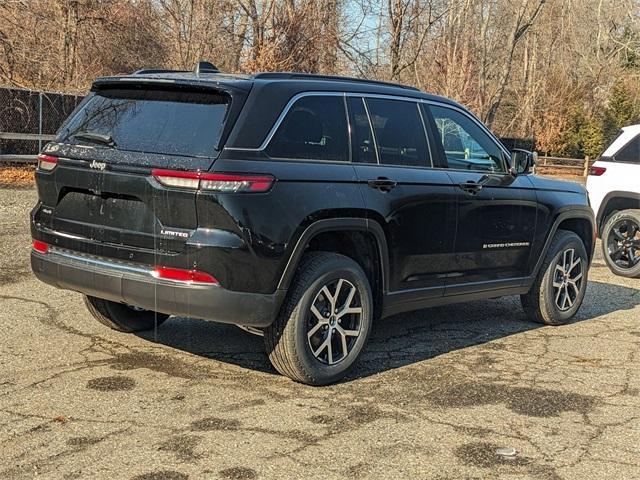 new 2025 Jeep Grand Cherokee car, priced at $47,310