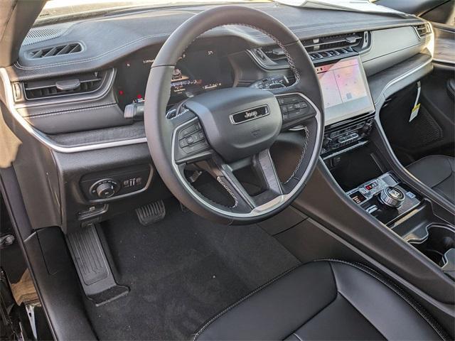 new 2025 Jeep Grand Cherokee car, priced at $47,310