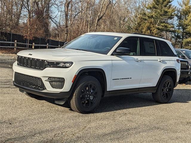 new 2025 Jeep Grand Cherokee car, priced at $43,435