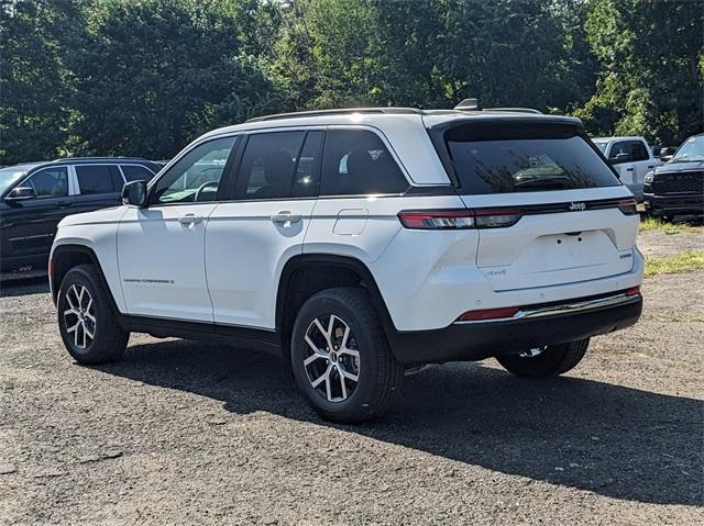 new 2024 Jeep Grand Cherokee car, priced at $48,715