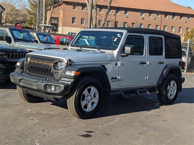 used 2022 Jeep Wrangler Unlimited car, priced at $31,937