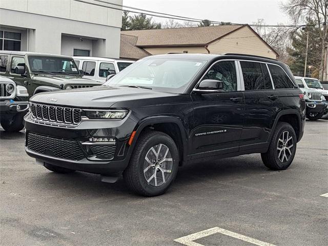 new 2024 Jeep Grand Cherokee car, priced at $44,484