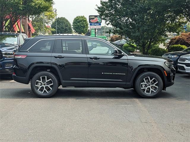 new 2024 Jeep Grand Cherokee car, priced at $49,310