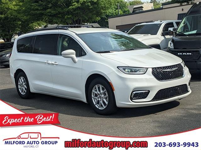 used 2022 Chrysler Pacifica car, priced at $24,622