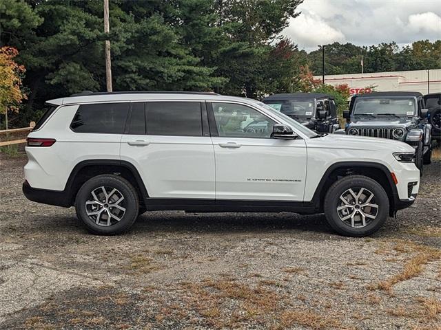 new 2024 Jeep Grand Cherokee L car, priced at $49,315